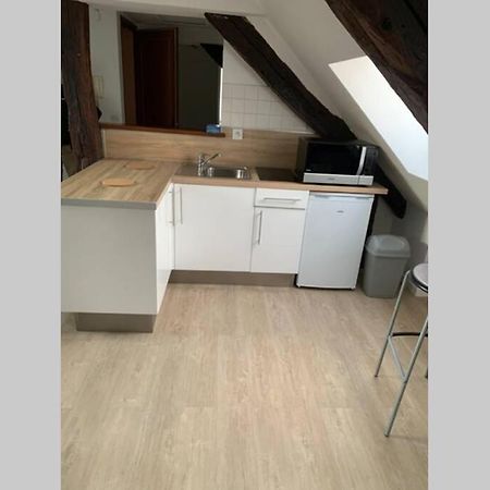 T3 proximité du CHU avec accès internet&NETFLIX Appartamento Rouen Esterno foto